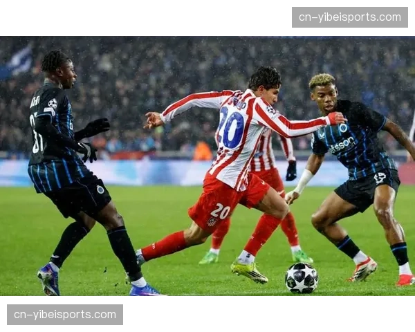 即时：第89分钟，斯特拉斯堡利用角球机会头球绝平比赛