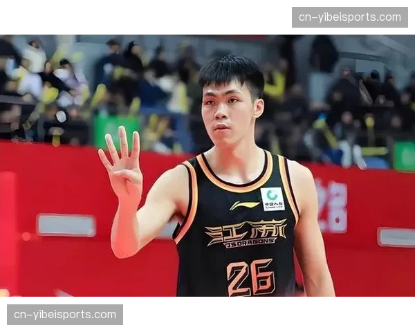 广厦队作为卫冕冠军实力强大，但伤病成为隐患